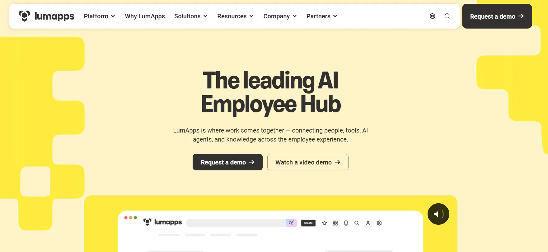 LumApps homepage, framing the product as an AI employee hub.
